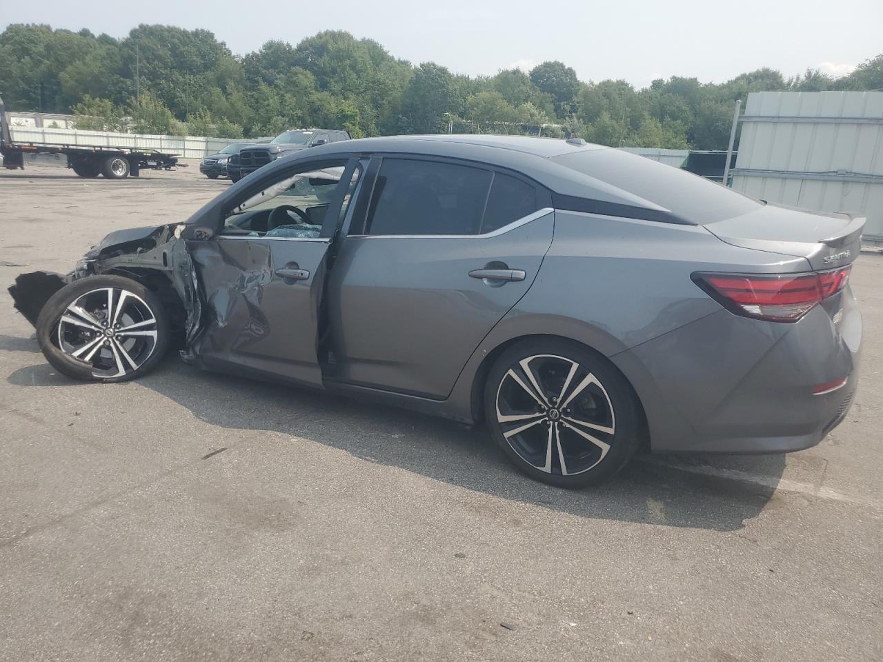 2022 NISSAN SENTRA SR VIN:3N1AB8DV6NY253665