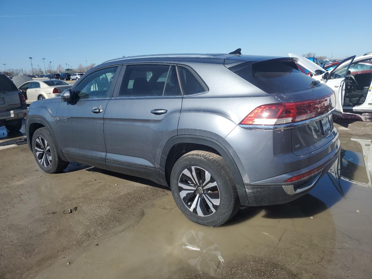 2024 VOLKSWAGEN ATLAS CROSS SPORT SE VIN:1V2LE2CAXRC257420