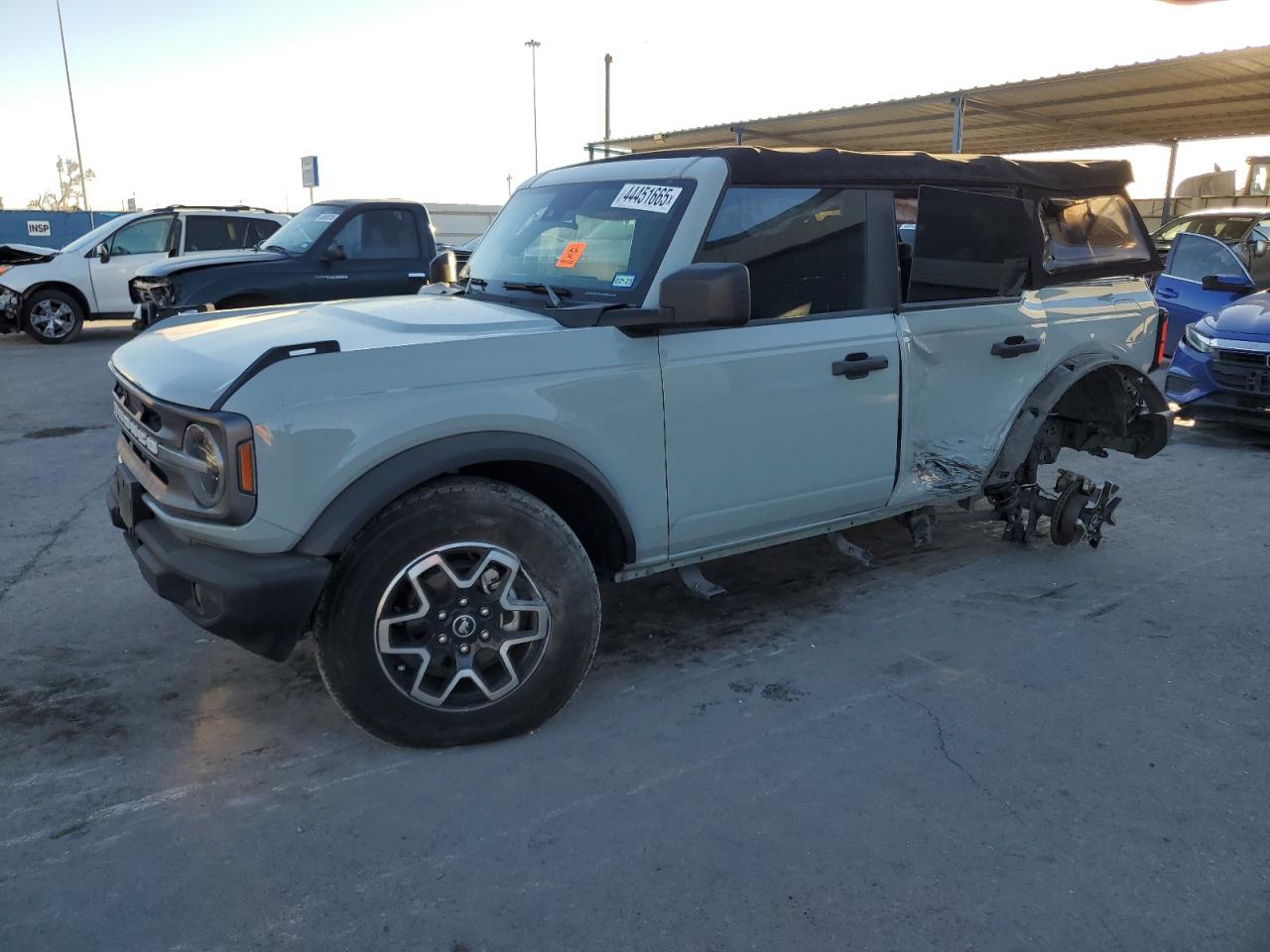 2022 FORD BRONCO BASE VIN:1FMDE5BH3NLA99823