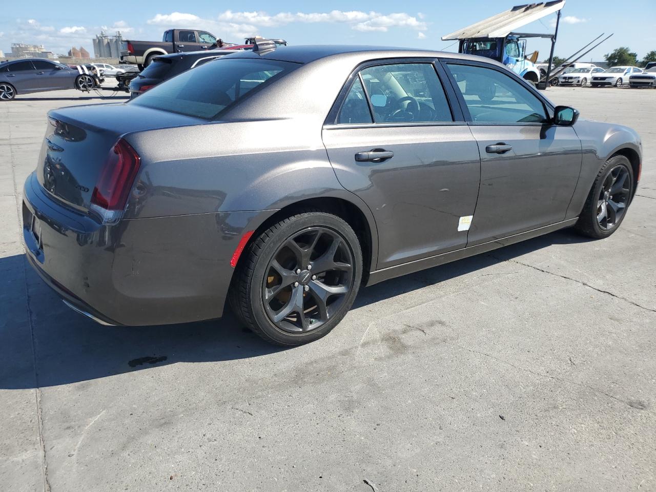 2022 CHRYSLER 300 TOURING VIN:2C3CCAAG5NH209988