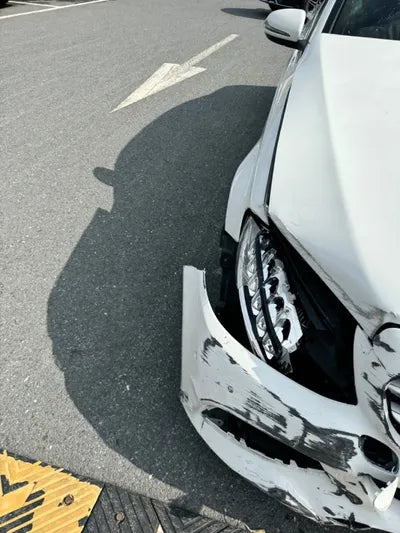 2018 Mercedes-Benz C 200 VIN: