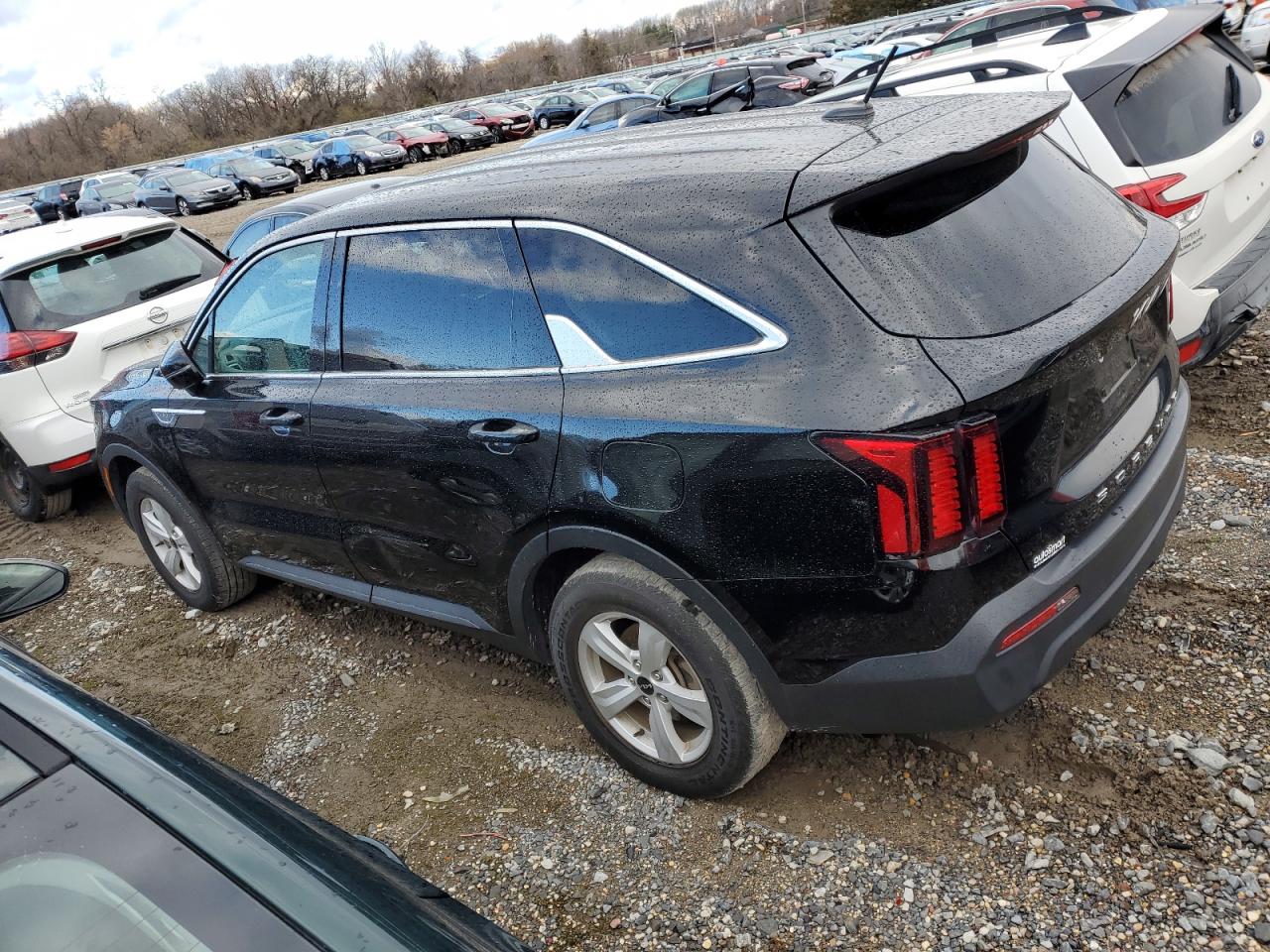 2022 KIA SORENTO LX VIN:5XYRG4LC7NG099840