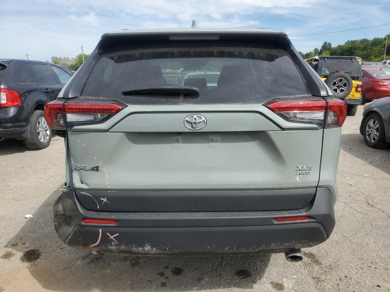 2022 TOYOTA RAV4 XLE VIN:2T3P1RFV1NW270005