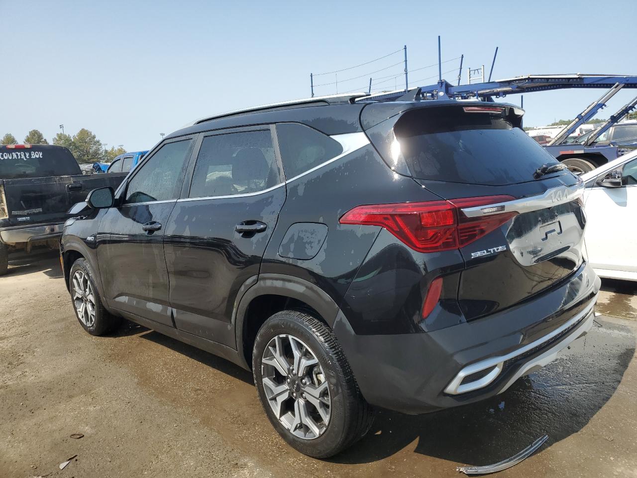 2022 KIA SELTOS EX VIN:KNDERCAAXN7301782