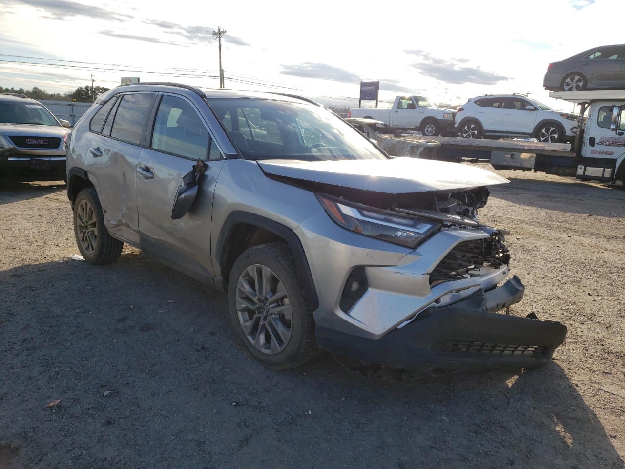 2023 TOYOTA RAV4 XLE PREMIUM VIN:2T3C1RFV3PC224579