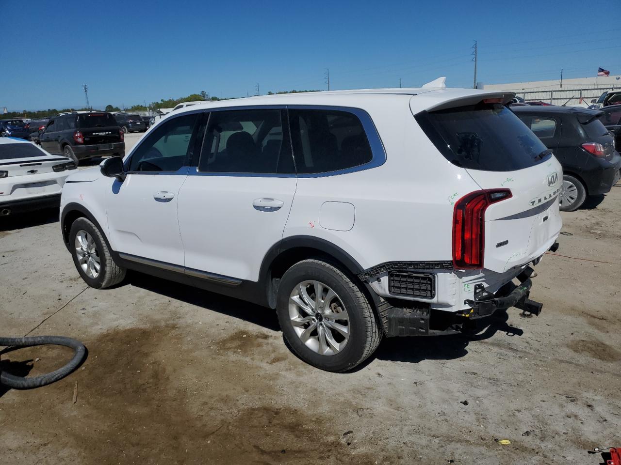 2022 KIA TELLURIDE LX VIN:5XYP2DHC1NG292886