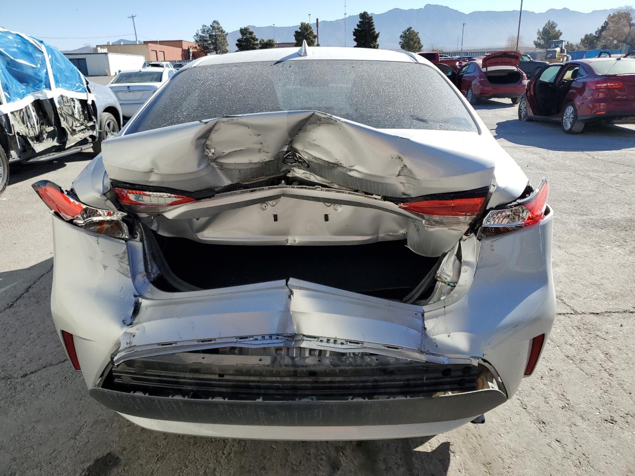 2022 TOYOTA COROLLA LE VIN:5YFEPMAE4NP335827