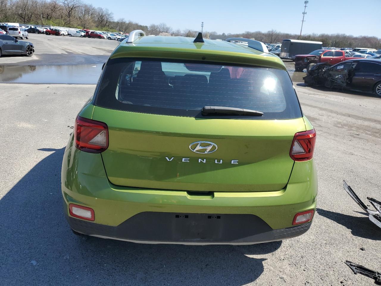 2022 HYUNDAI VENUE SEL VIN:KMHRC8A38NU196156