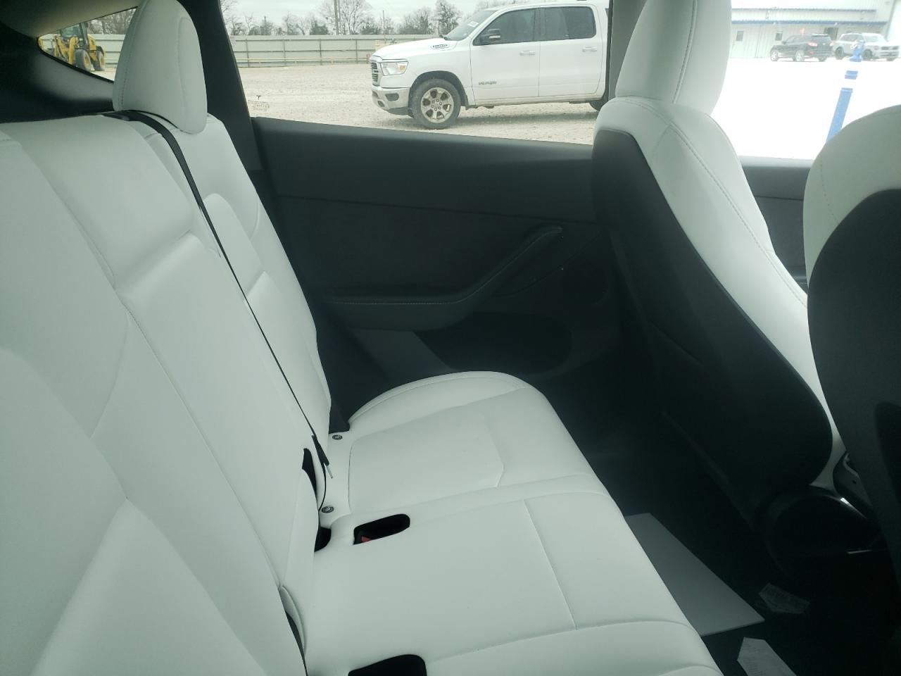 2023 TESLA MODEL Y  VIN:7SAYGDEF6PF896807