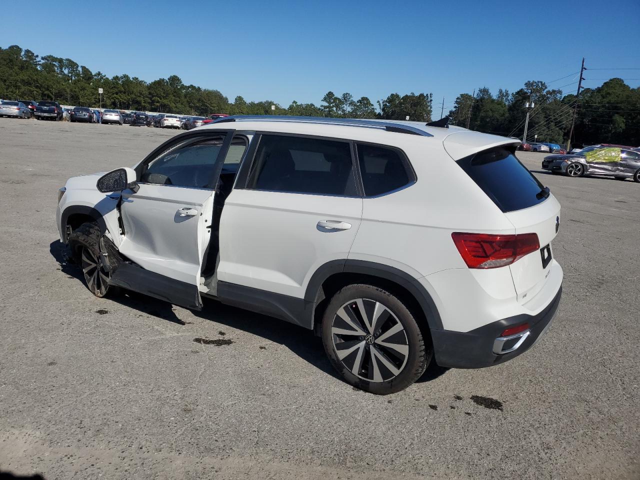 2022 VOLKSWAGEN TAOS SE VIN:3VVSX7B26NM091132