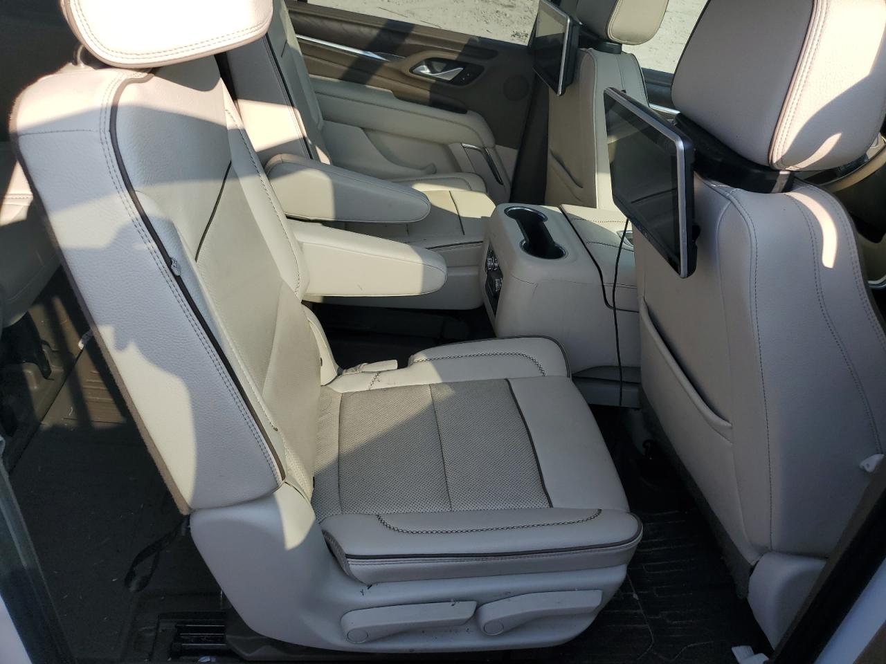 2022 GMC YUKON XL DENALI VIN:1GKS2JKL4NR159904