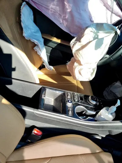 2020 Kia K5 KNAG241JBLA001083 VIN:KNAG241JBLA001083