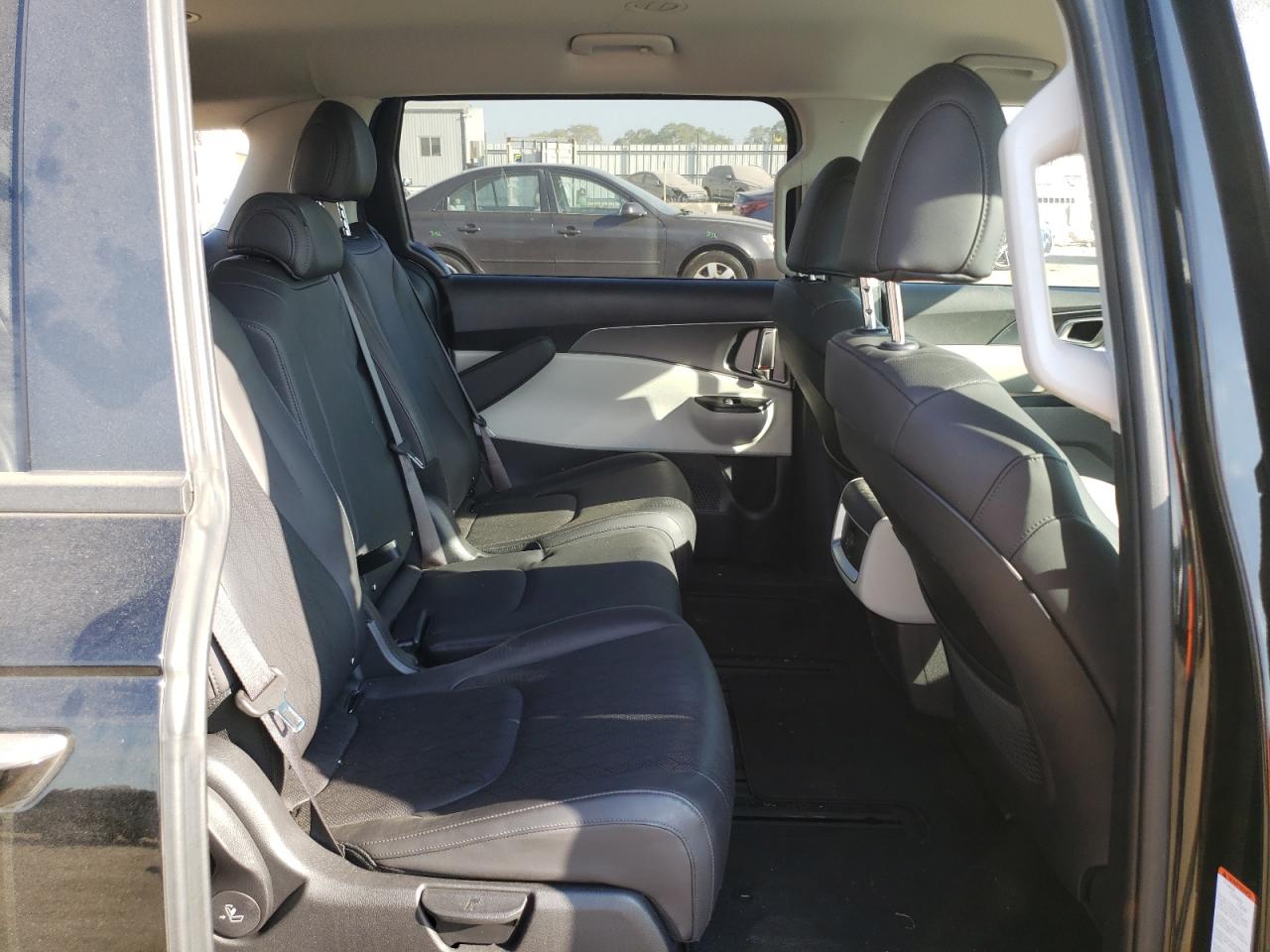 2024 KIA CARNIVAL LX VIN:KNDNB4H33R6372769