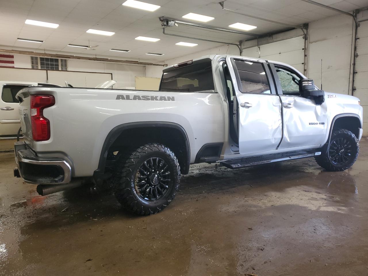 2023 CHEVROLET SILVERADO K2500 HEAVY DUTY LT VIN:1GC4YNEY8PF119072