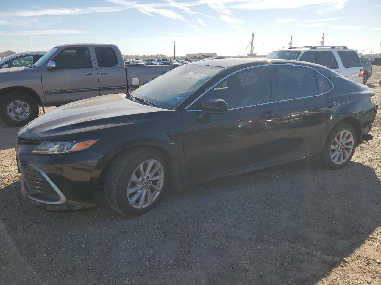 2022 TOYOTA CAMRY LE VIN:4T1C11AK0NU642018