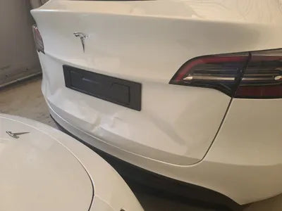 2024 Tesla Model Y VIN: