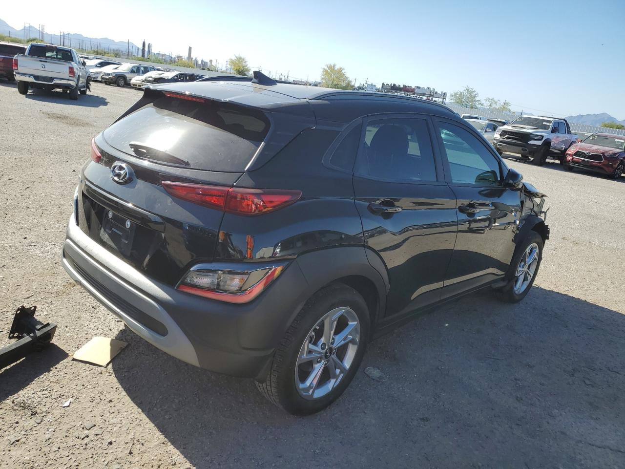2022 HYUNDAI KONA SEL VIN:KM8K62AB1NU923652