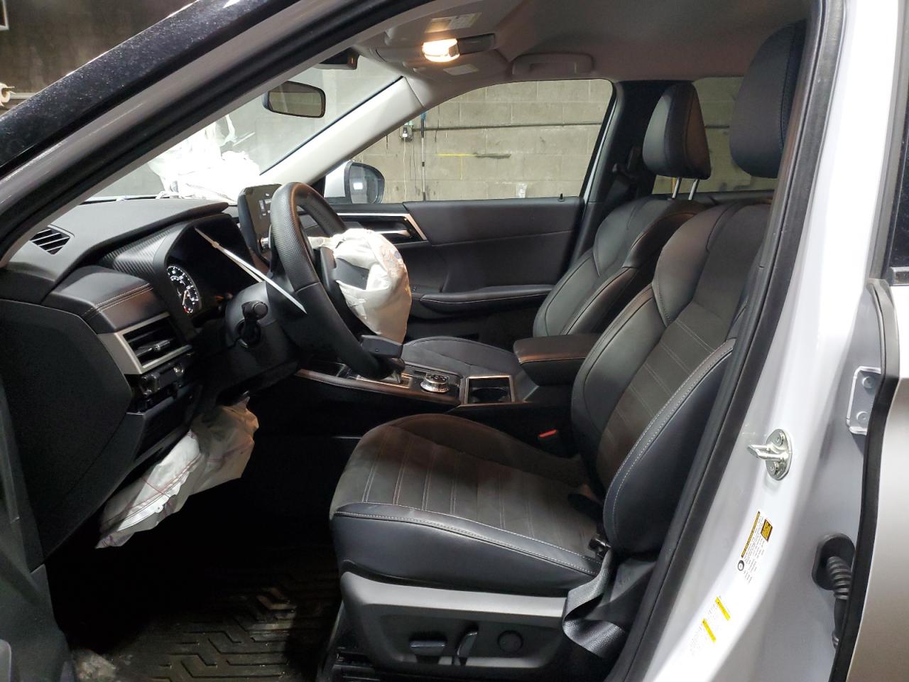 2024 MITSUBISHI OUTLANDER SE VIN:JA4J4VA87RZ015754