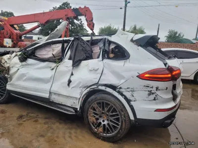 2017 Porsche Cayenne 233KMWP1AF2926HKA VIN:233KMWP1AF2926HKA