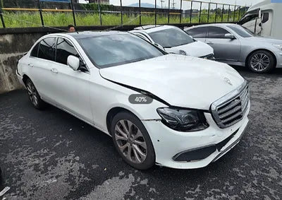 2019 Mercedes-Benz E 300 WDDZF4KB7KA684110 VIN:WDDZF4KB7KA684110