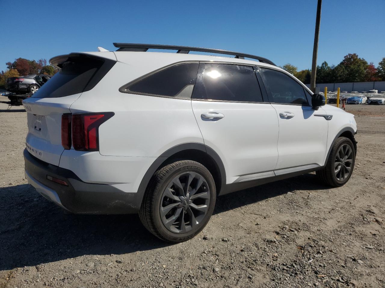 2022 KIA SORENTO EX VIN:5XYRHDLF9NG115141