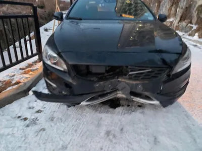 2016 Volvo S60 YV1FHA8BDG2000835 VIN:YV1FHA8BDG2000835