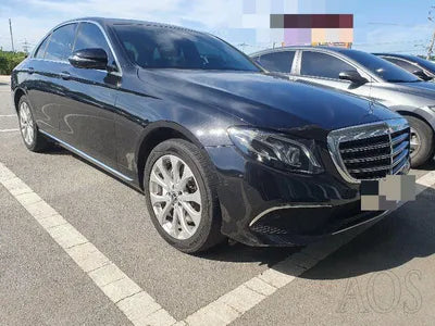 2017 Mercedes-Benz E 300 VIN: