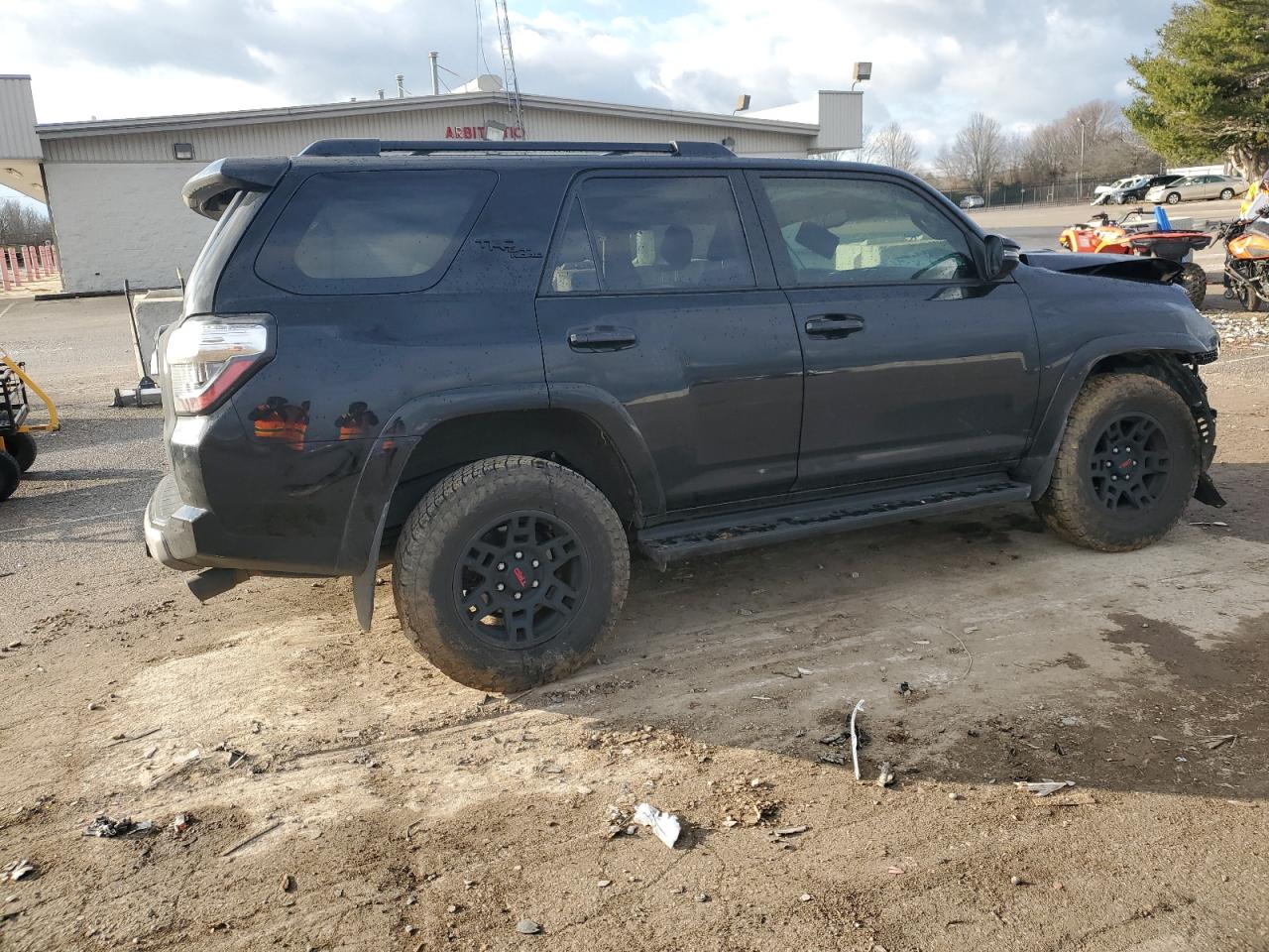 2023 TOYOTA 4RUNNER SE VIN:JTERU5JR5P6158696