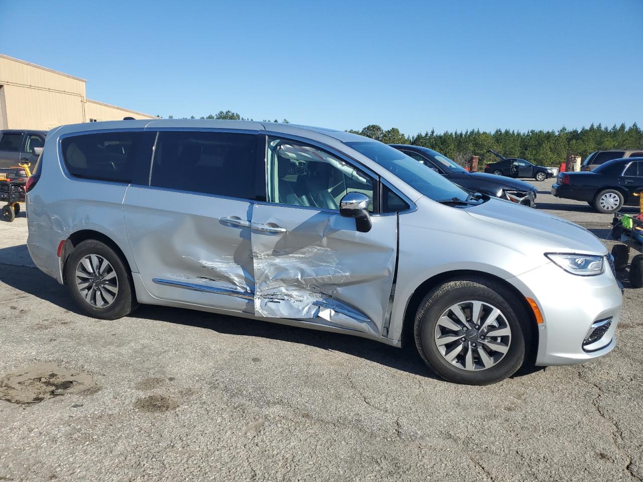 2023 CHRYSLER PACIFICA HYBRID LIMITED VIN:2C4RC1S71PR595858