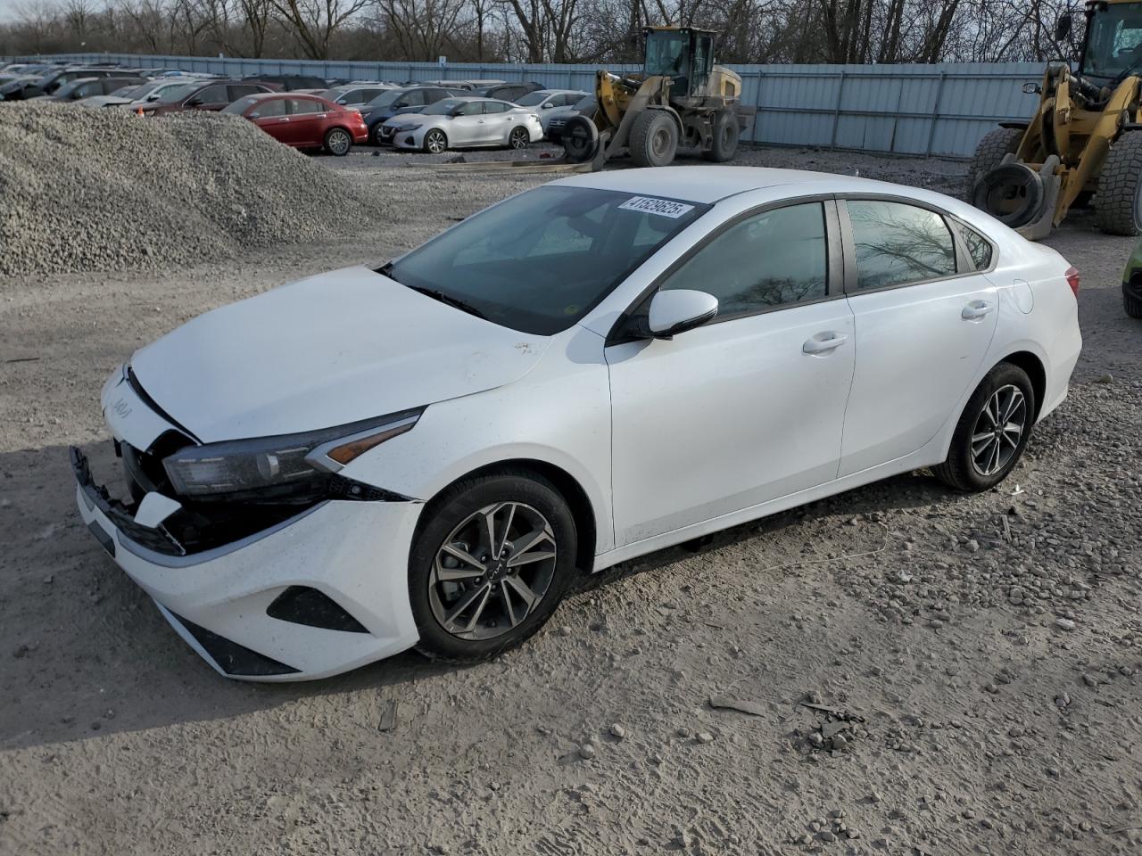 2024 KIA FORTE LX VIN:1GCEK29099Z292593