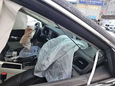 2016 Volvo V40 YV1MVA8KDG2303186 VIN:YV1MVA8KDG2303186
