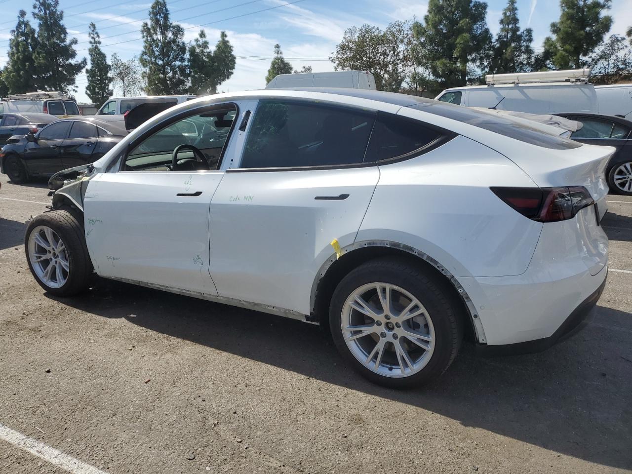 2022 TESLA MODEL Y  VIN:7SAYGDEE2NF515569