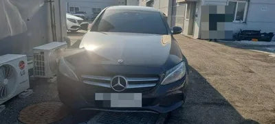 2018 Mercedes-Benz C 220 VIN: