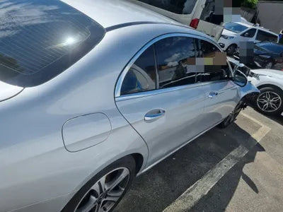 2018 Mercedes-Benz E 300 VIN: