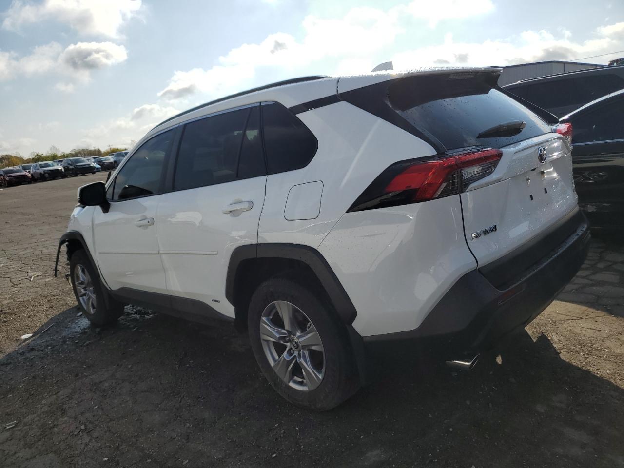 2023 TOYOTA RAV4 XLE VIN:JTMRWRFV4PD187260