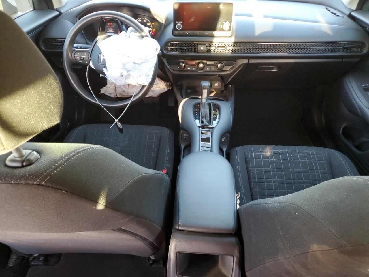 2024 HONDA HR-V LX VIN:3CZRZ1H39RM752172