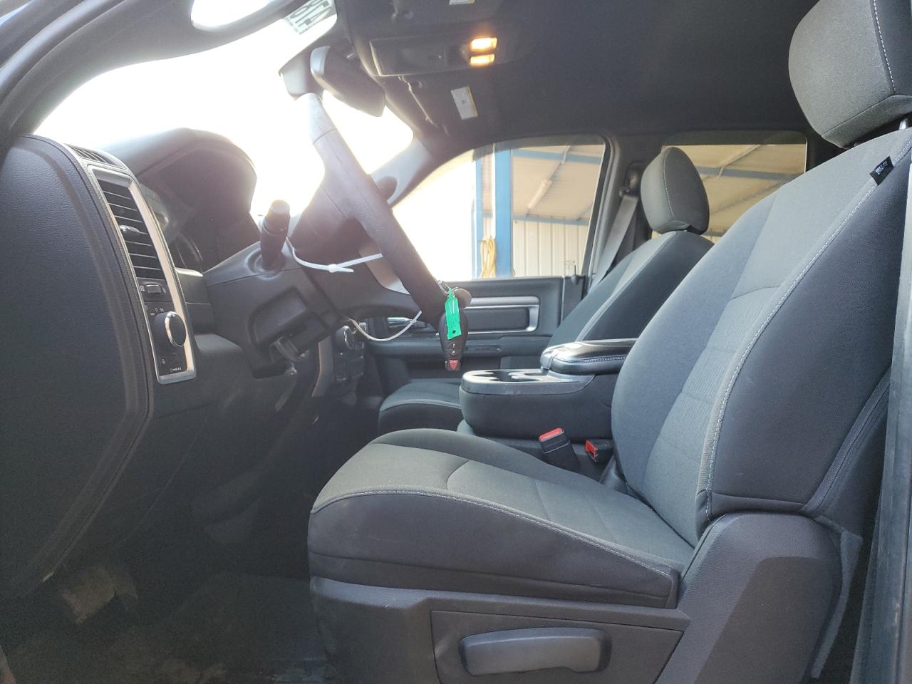 2022 RAM 1500 CLASSIC SLT VIN:1C6RR7GG3NS204402