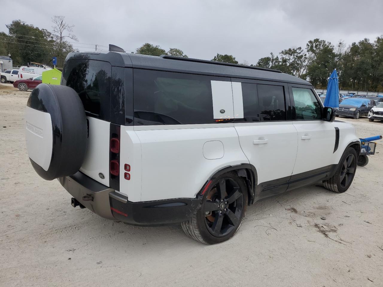 2023 LAND ROVER DEFENDER 130 X-DYNAMIC SE VIN:SALE2FEU2P2201677