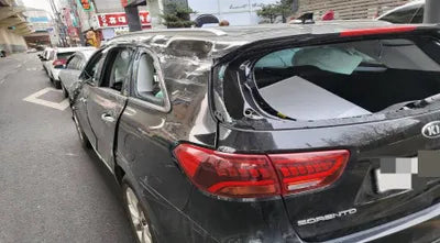2018 Kia Sorento KNAPS81ABJA451251 VIN:KNAPS81ABJA451251