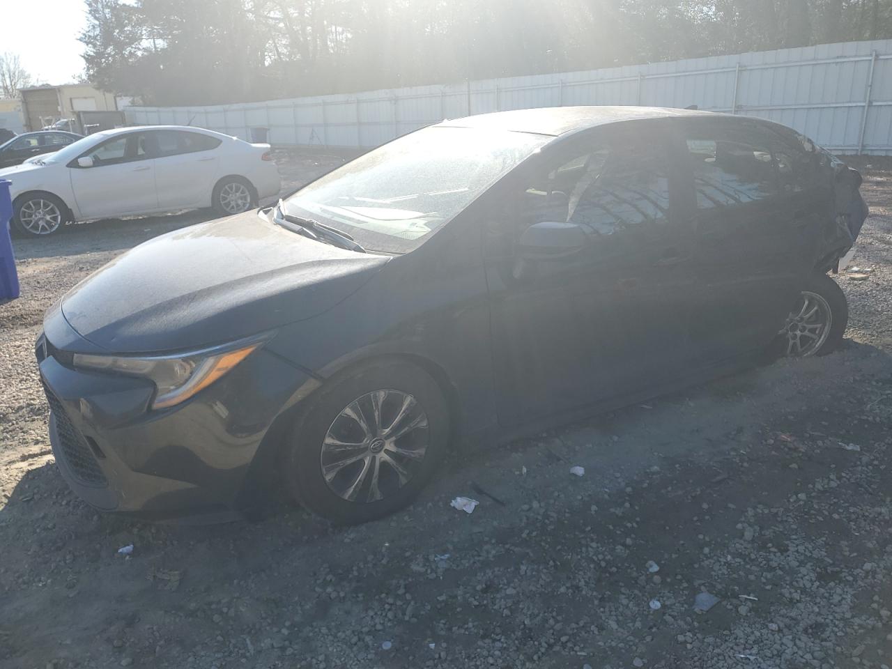 2022 TOYOTA COROLLA LE VIN:JTDEAMDE2NJ056717