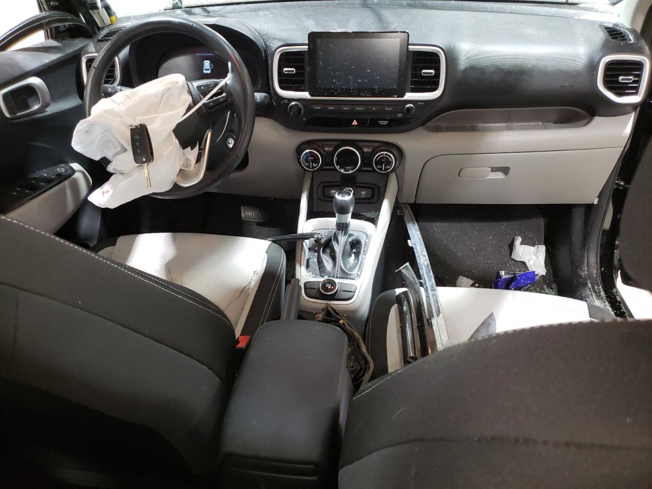 2023 HYUNDAI VENUE SEL VIN:KMHRC8A39PU230818