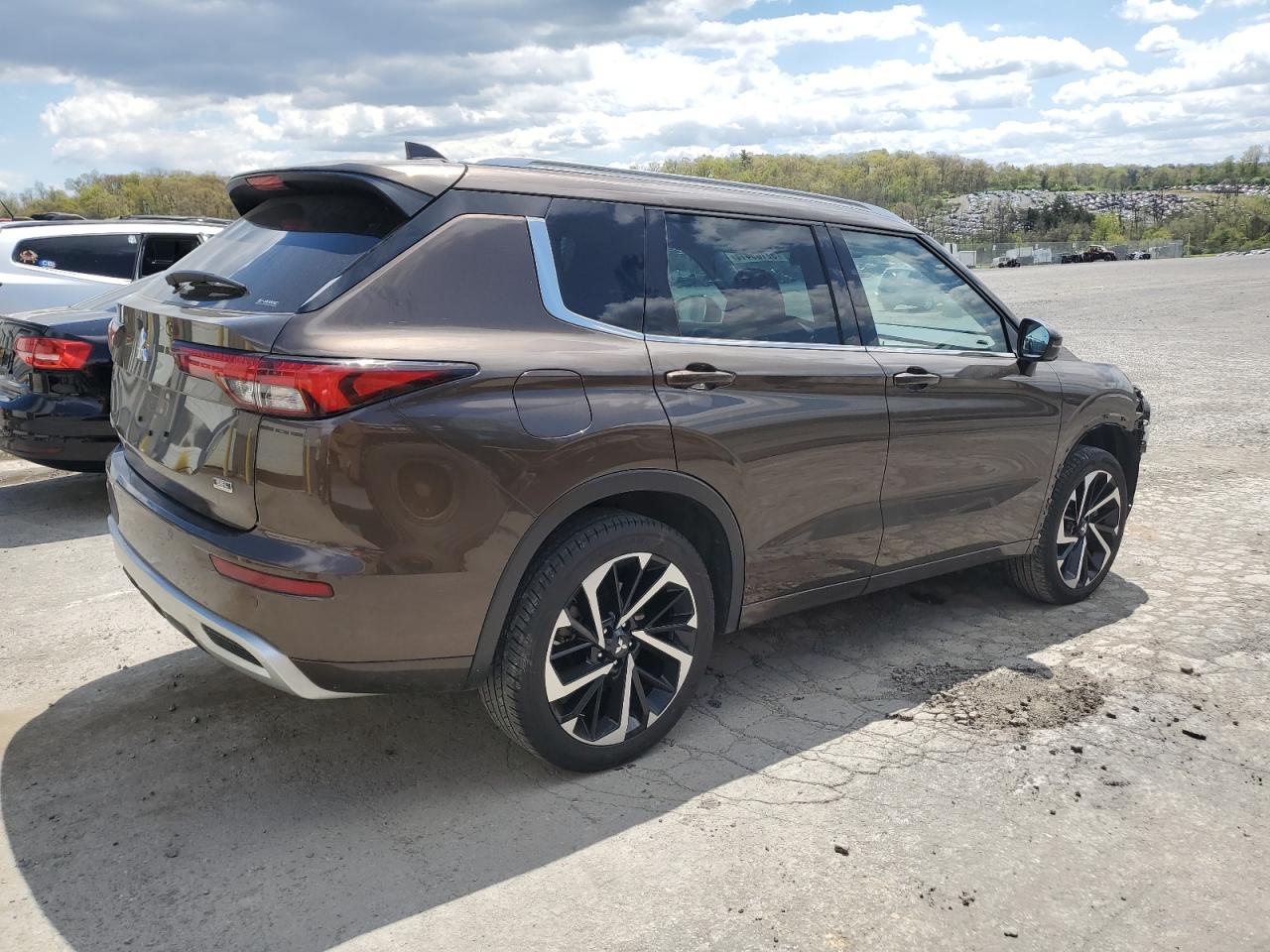 2022 MITSUBISHI OUTLANDER SEL VIN:JA4J4VA85NZ087711