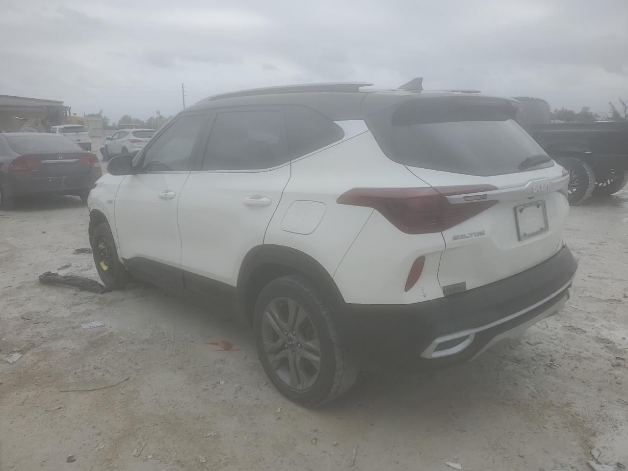 2023 KIA SELTOS S VIN:KNDEUCAAXP7438965