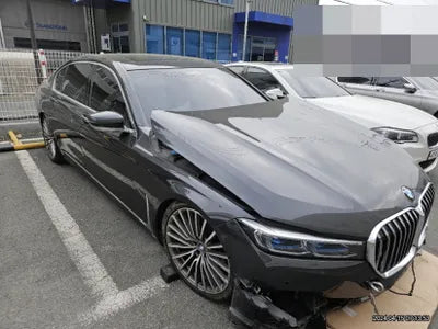 2019 BMW 740 VIN: