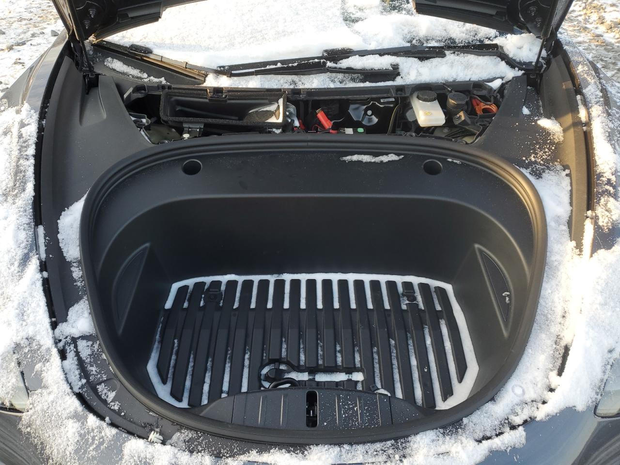 2023 TESLA MODEL 3  VIN:5YJ3E1EA2PF688228