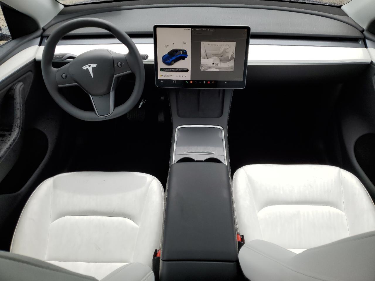 2024 TESLA MODEL Y  VIN:7SAYGDEE9RA237966