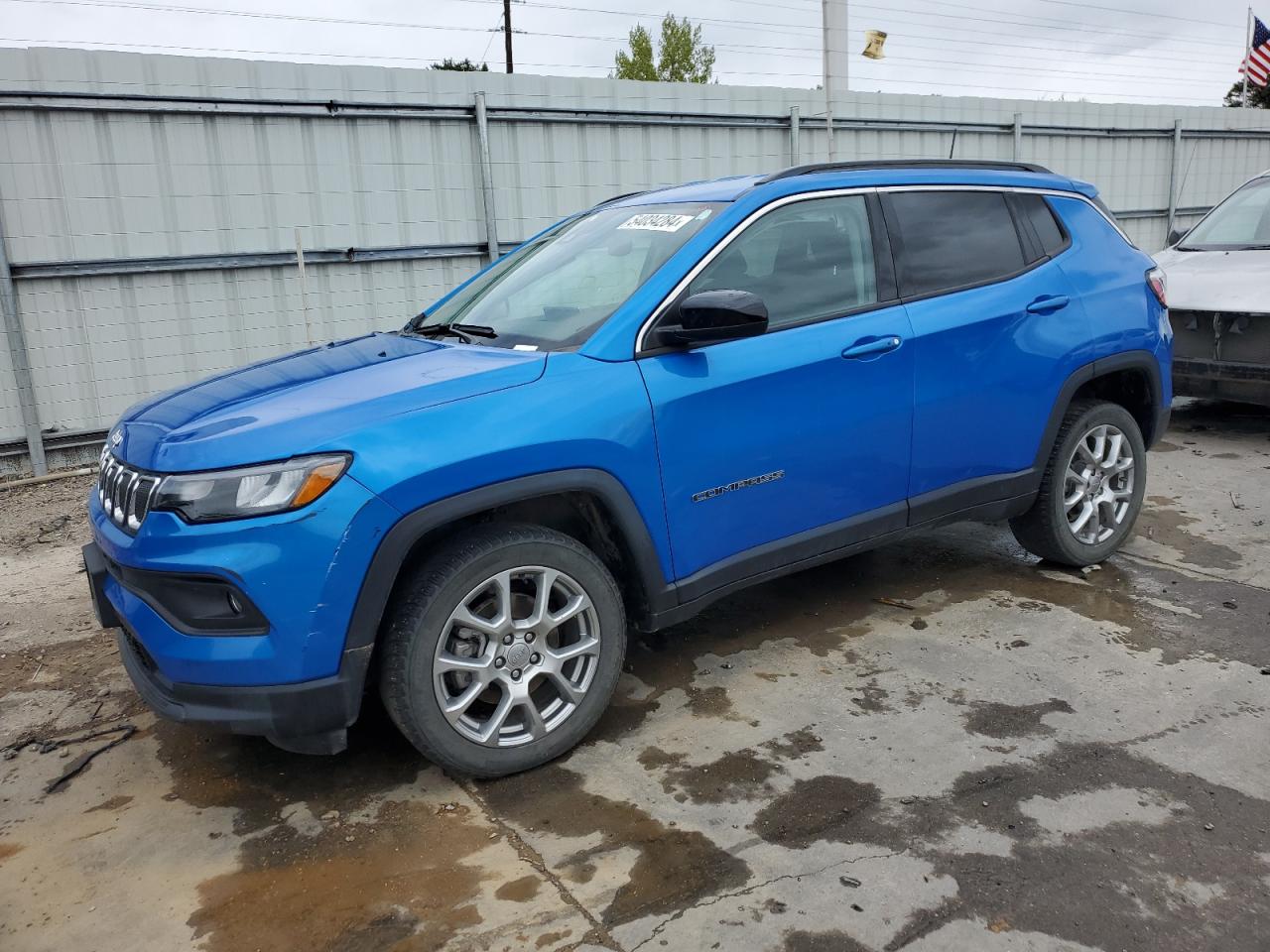 2022 JEEP COMPASS LATITUDE LUX VIN:3C4NJDFB5NT196739