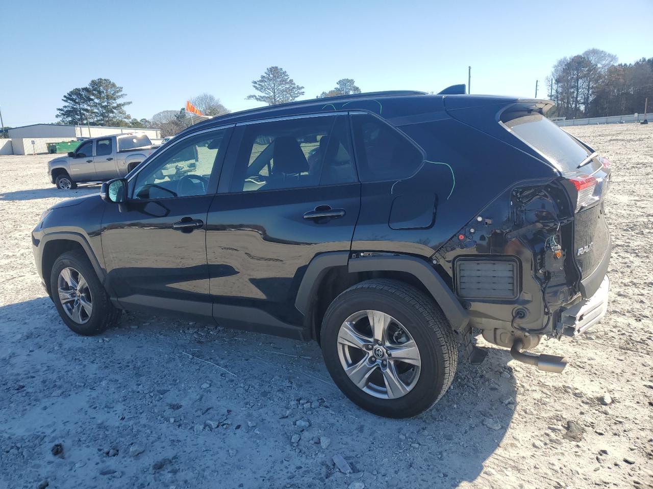 2023 TOYOTA RAV4 XLE VIN:2T3W1RFV4PW256338