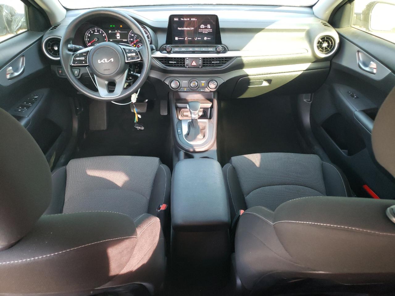 2022 KIA FORTE FE VIN:3KPF24AD0NE436200