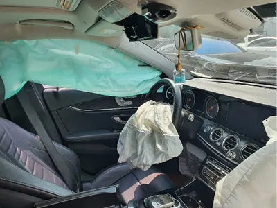 2017 Mercedes-Benz E 220 WDDZF0EB5HA225090 VIN:WDDZF0EB5HA225090